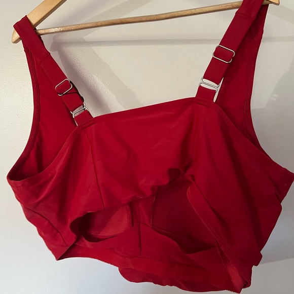 Universal Standard Red Swim Top - Picture 4 of 4